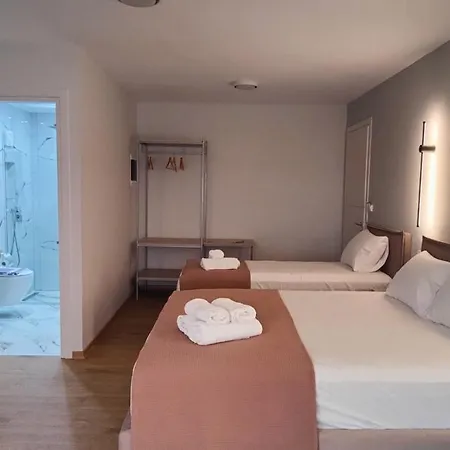 Lofos Hétvégi ház *