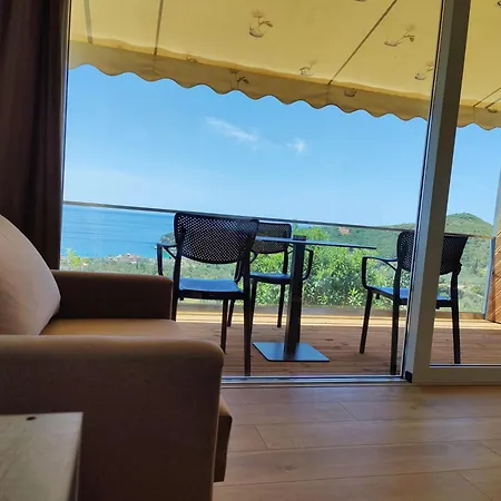 Lofos Χειμάρρα