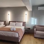 Lofos 컨트리하우스 *