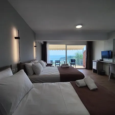 Country house Lofos Himare