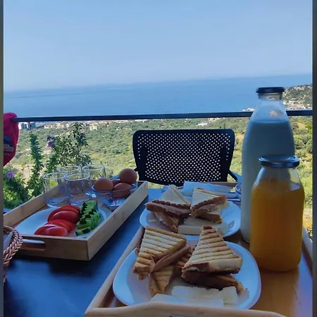 منزل ريفي Lofos *